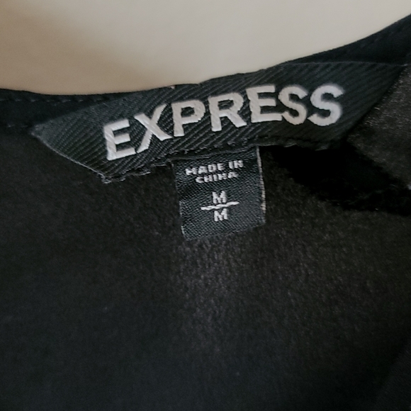 New Express Blouse - Picture 3 of 3